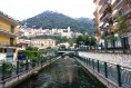 Il Fiume al Centro
